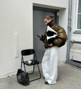 39ddbe62ebb19ec1040e382e0221e8a4 274x300