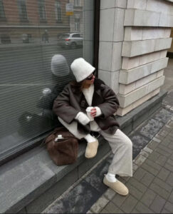 7f2a9d5bd7275fc03471811dc0d31161 243x300